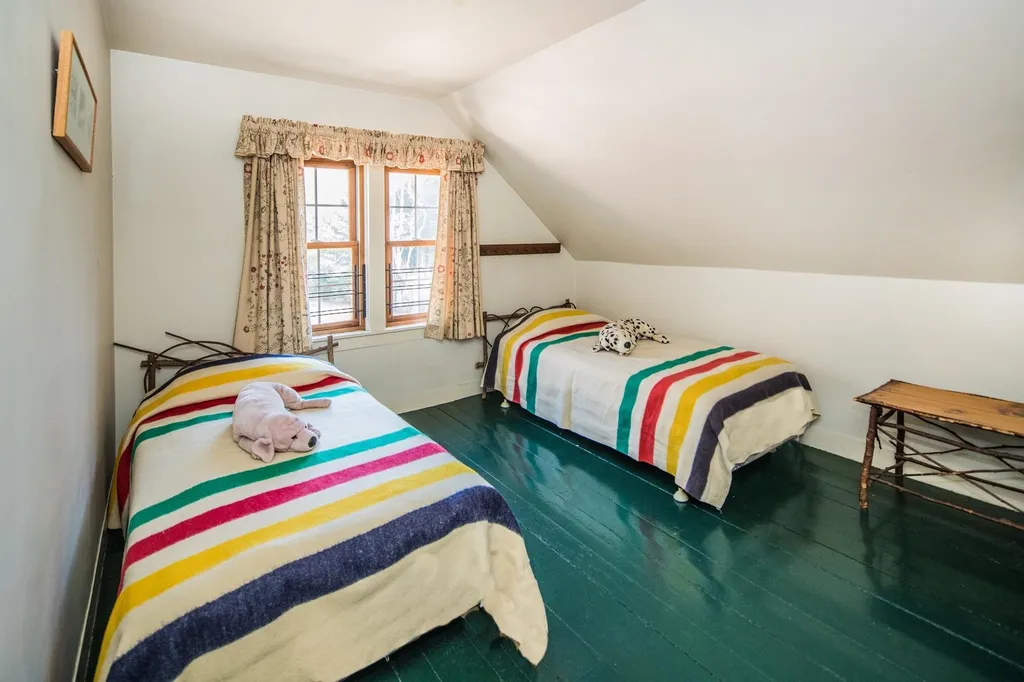 4396 Wheelerville Road Mendon VT 05701