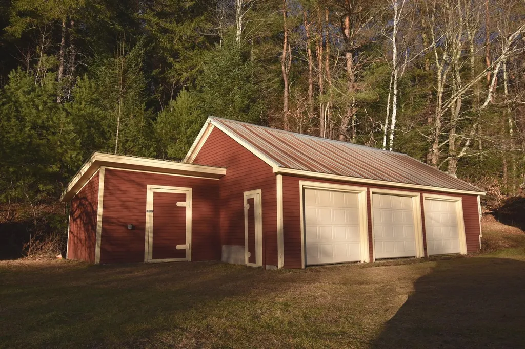 4396 Wheelerville Road Mendon VT 05701