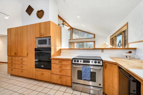 55 Durgin Road Tuftonboro NH 03816