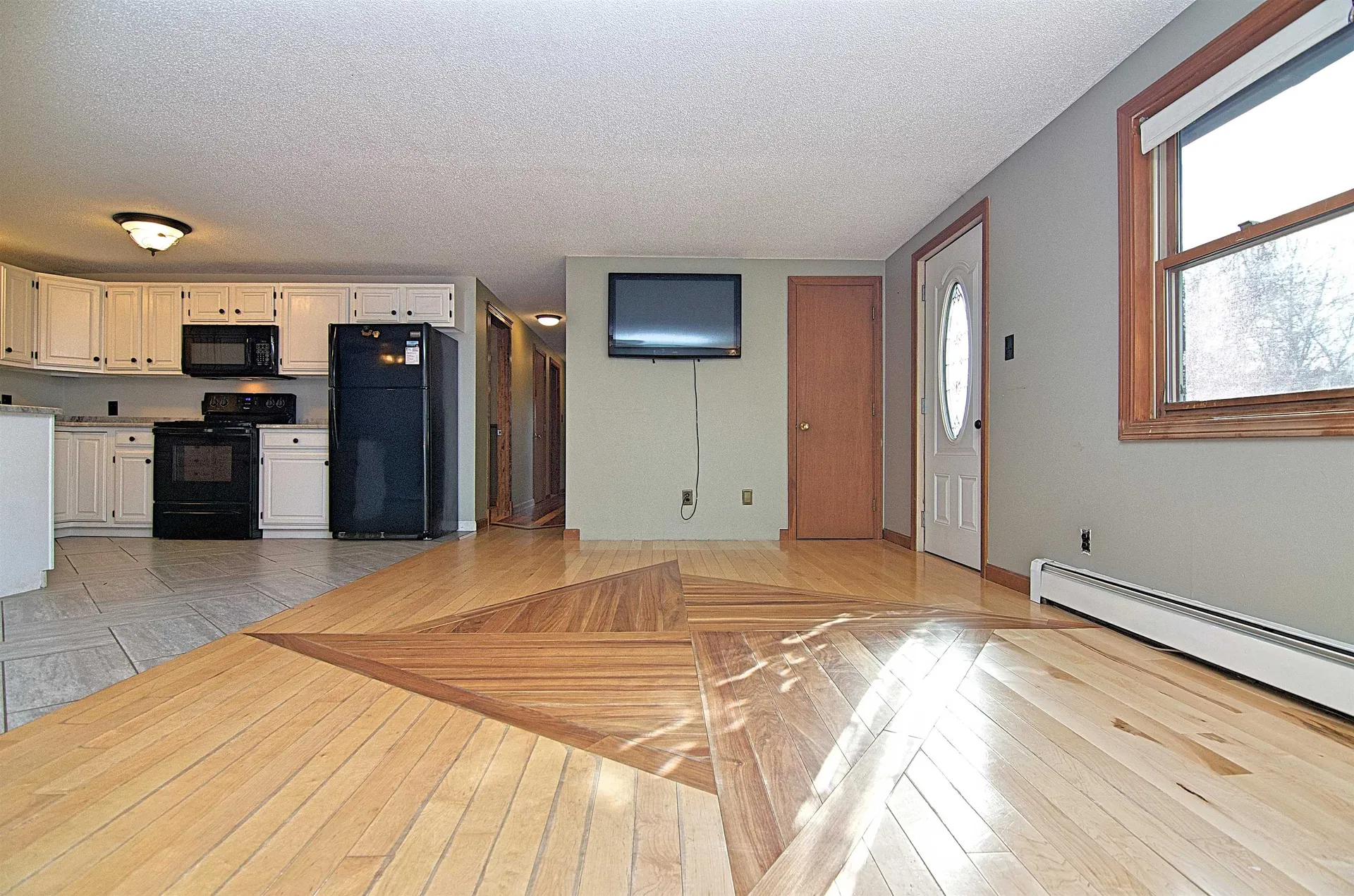 11 Sarah Lane Northfield NH 03276