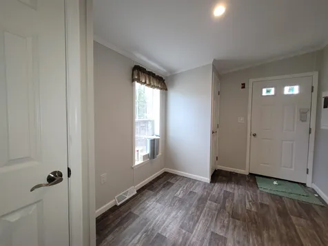 17 South Emperor Drive Concord NH 03303