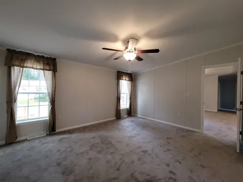 17 South Emperor Drive Concord NH 03303