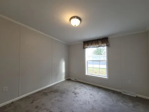 17 South Emperor Drive Concord NH 03303