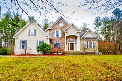 56 Lawson Farm Road Londonderry NH 03053