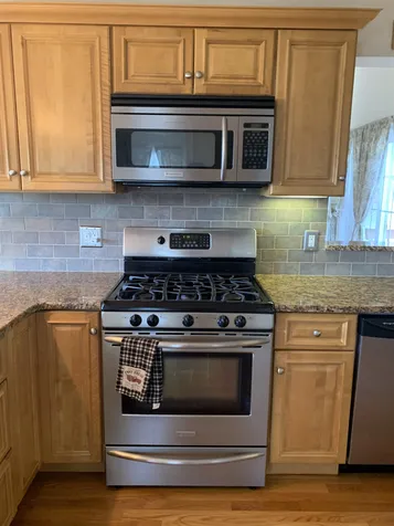 5 Clark Road East Kingston NH 03827