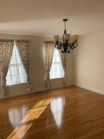 5 Clark Road East Kingston NH 03827