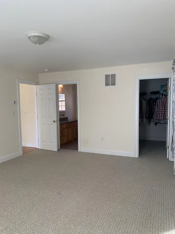 5 Clark Road East Kingston NH 03827