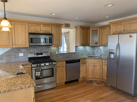 5 Clark Road East Kingston NH 03827