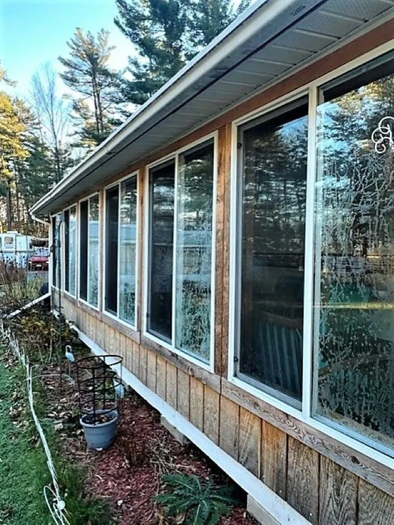 207 Whisper Circle Panton VT 05491