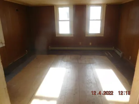 22 Cleveland Place Laconia NH 03246