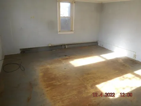 22 Cleveland Place Laconia NH 03246