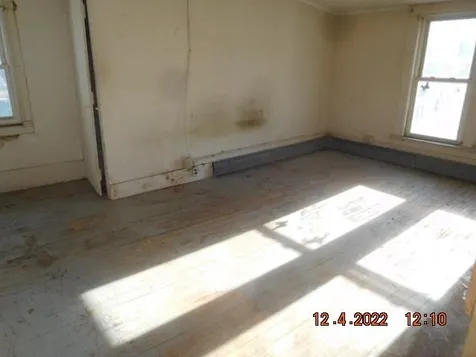 22 Cleveland Place Laconia NH 03246