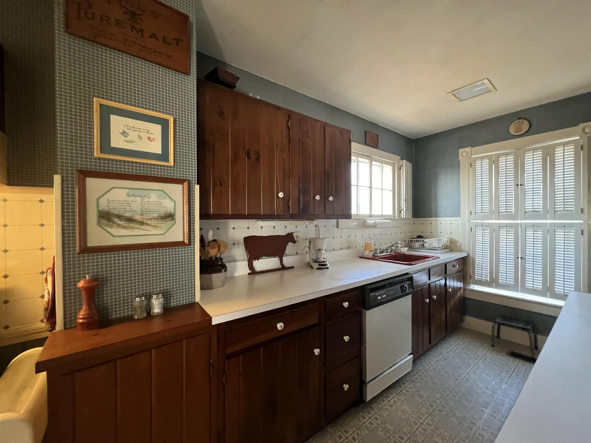 28 Tutherly Avenue Claremont NH 03743