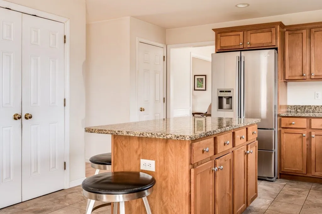 19 Winslow Drive Somersworth NH 03878
