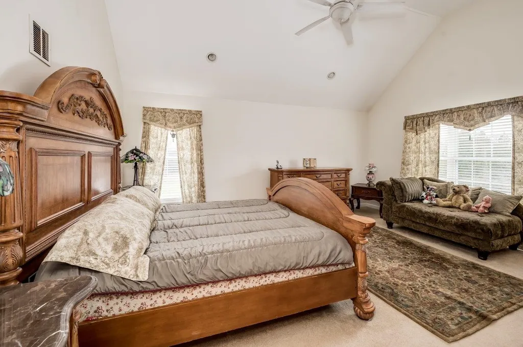 19 Winslow Drive Somersworth NH 03878