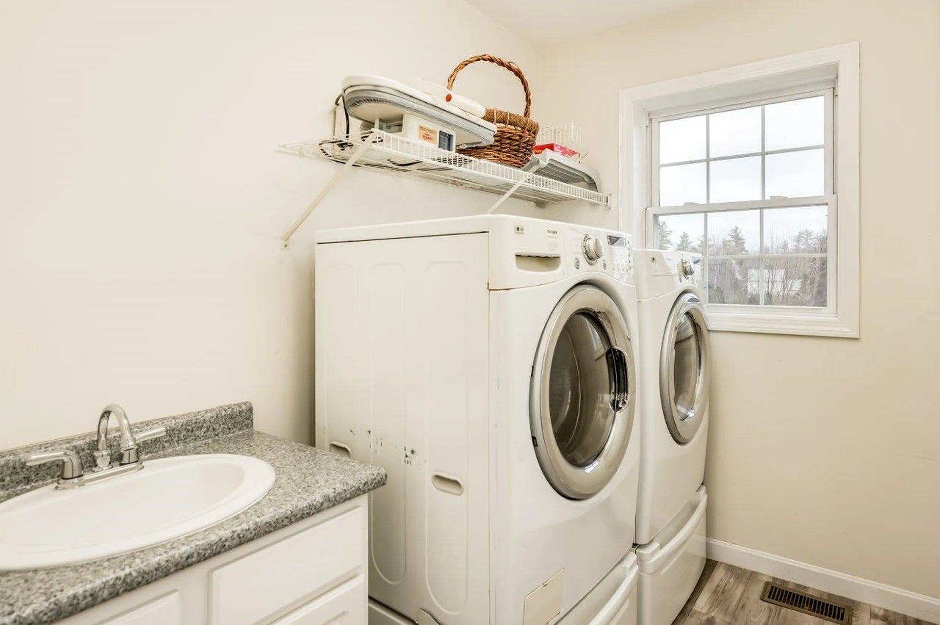 19 Winslow Drive Somersworth NH 03878