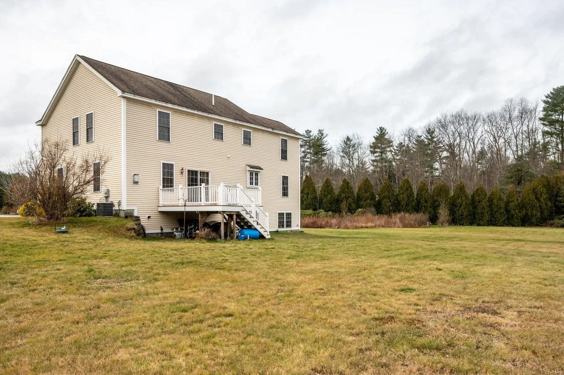 19 Winslow Drive Somersworth NH 03878