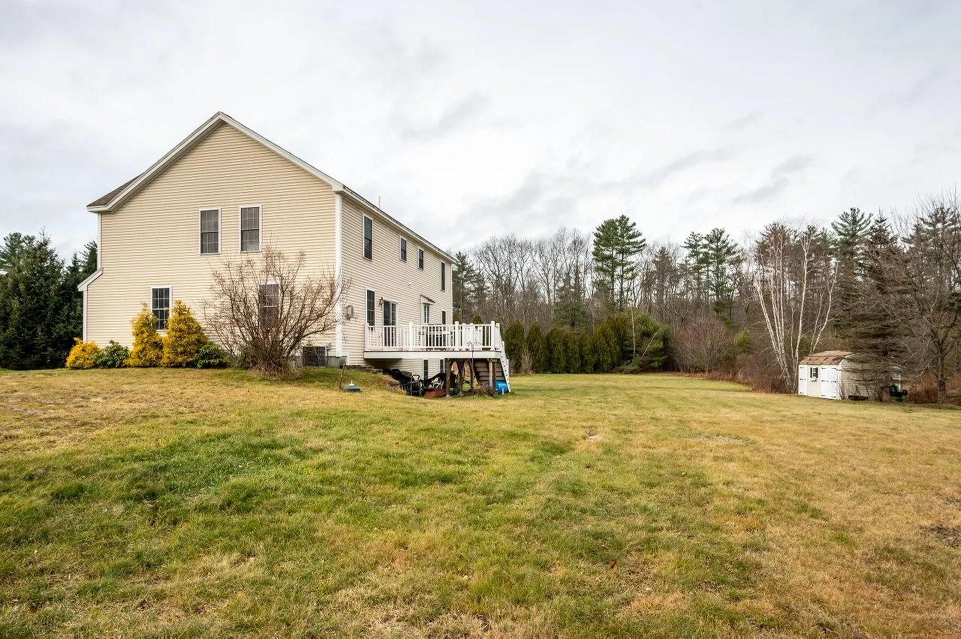 19 Winslow Drive Somersworth NH 03878