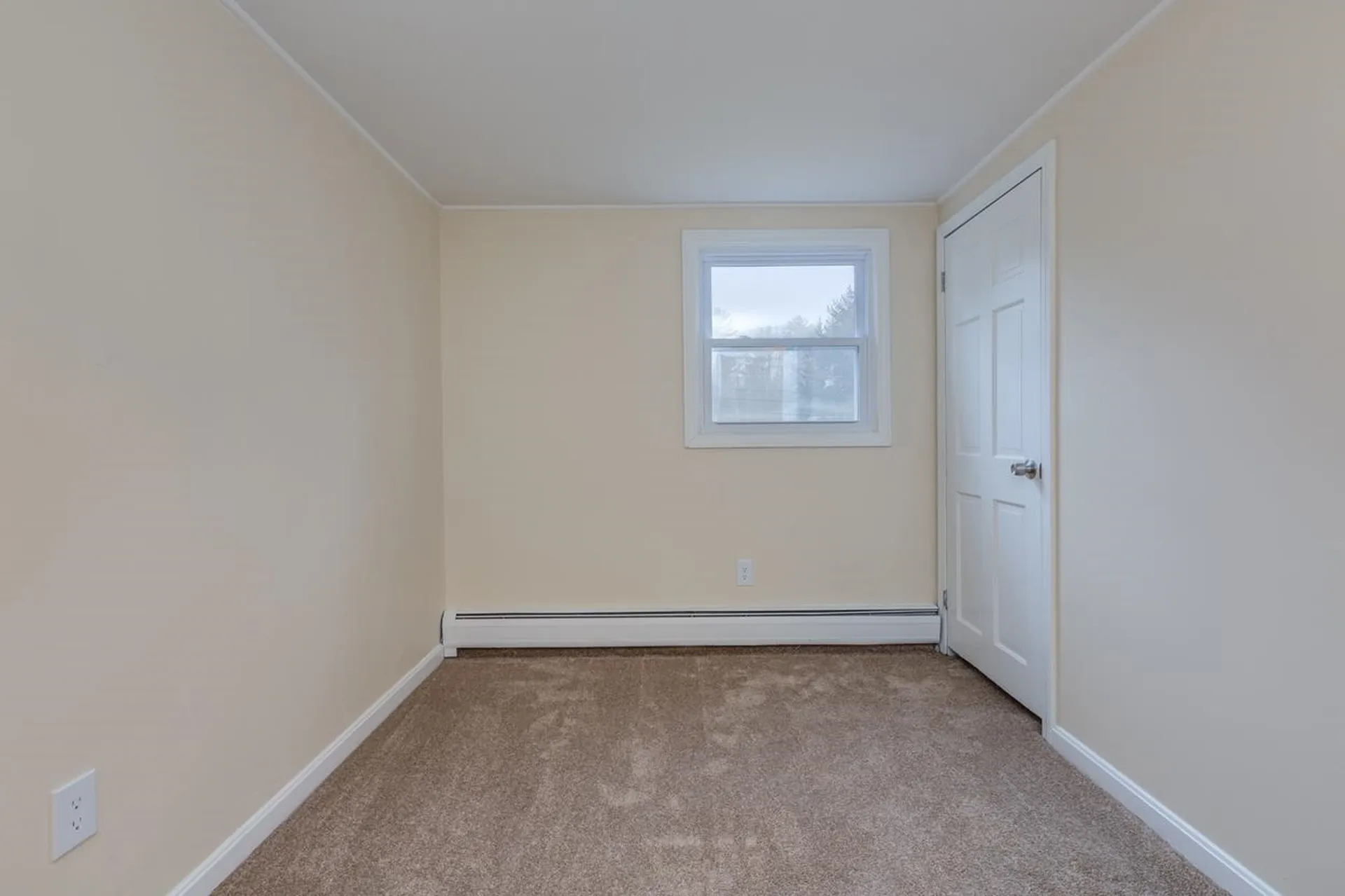 165 S Sugar Hill Road Weare NH 03281