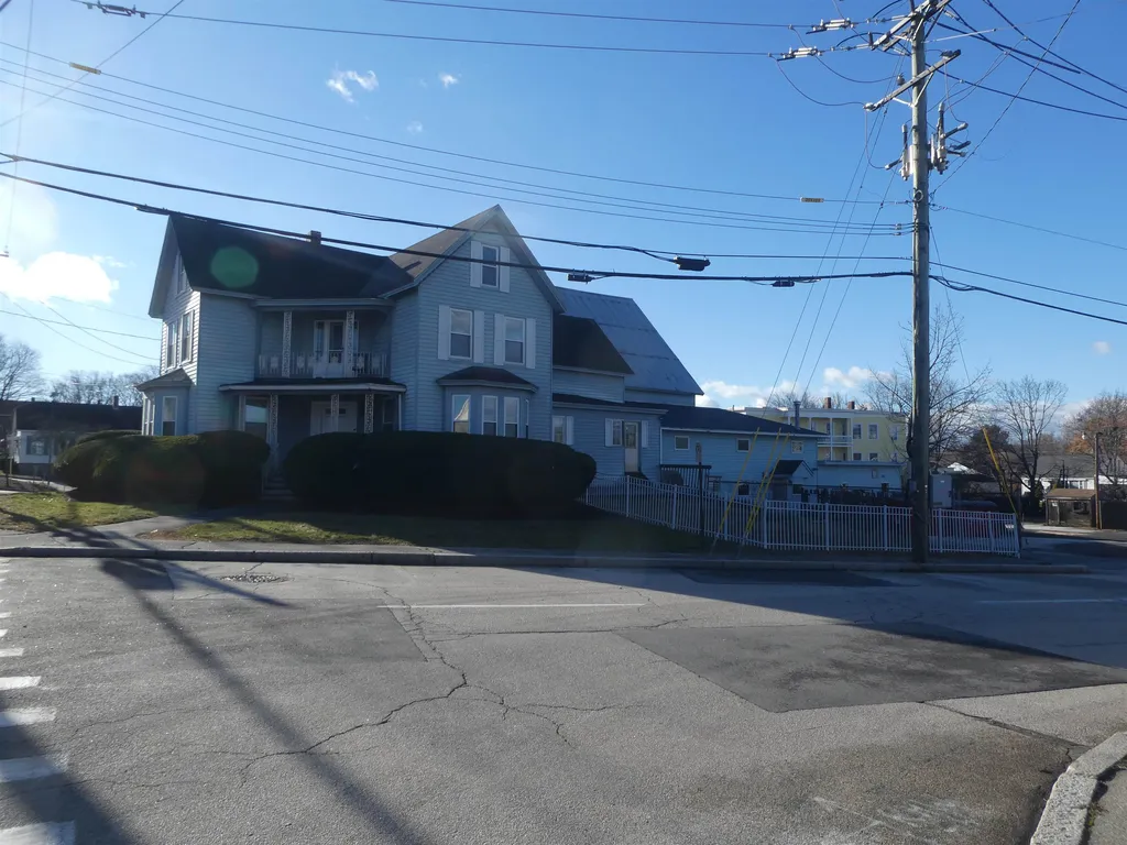 192 Mammoth Road Manchester NH 03103