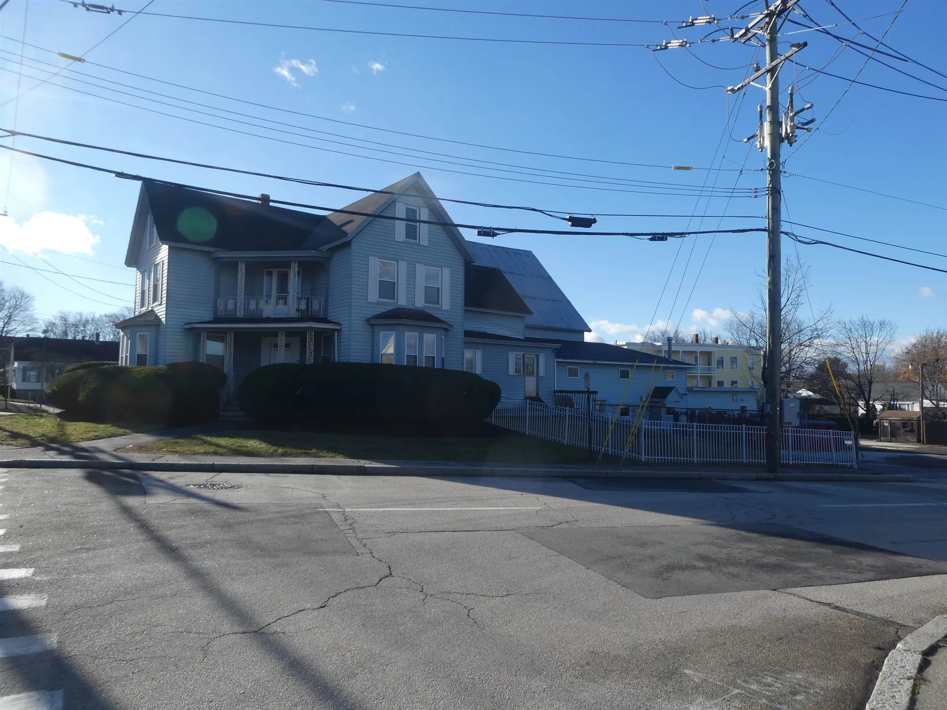 192 Mammoth Road Manchester NH 03103