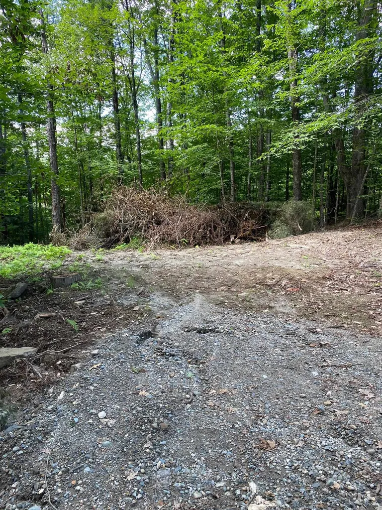 Hilltop View Drive Haverhill NH 03774