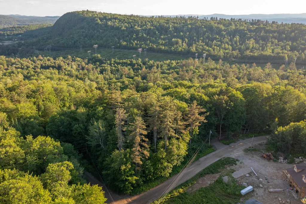 Hilltop View Drive Haverhill NH 03774