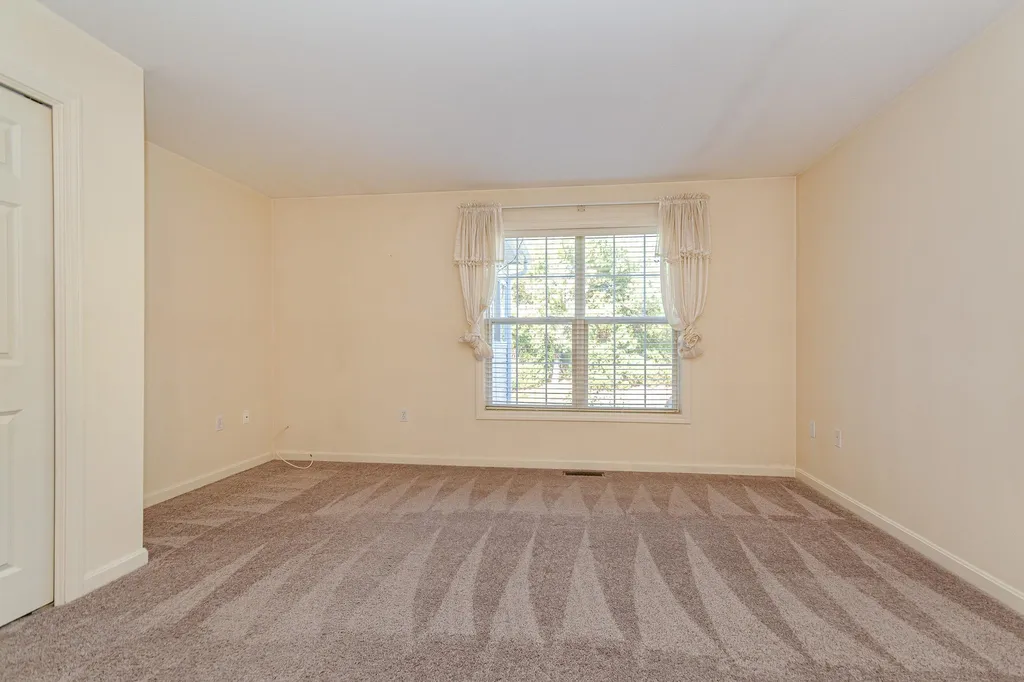 48 Pleasant Street Windham NH 03087