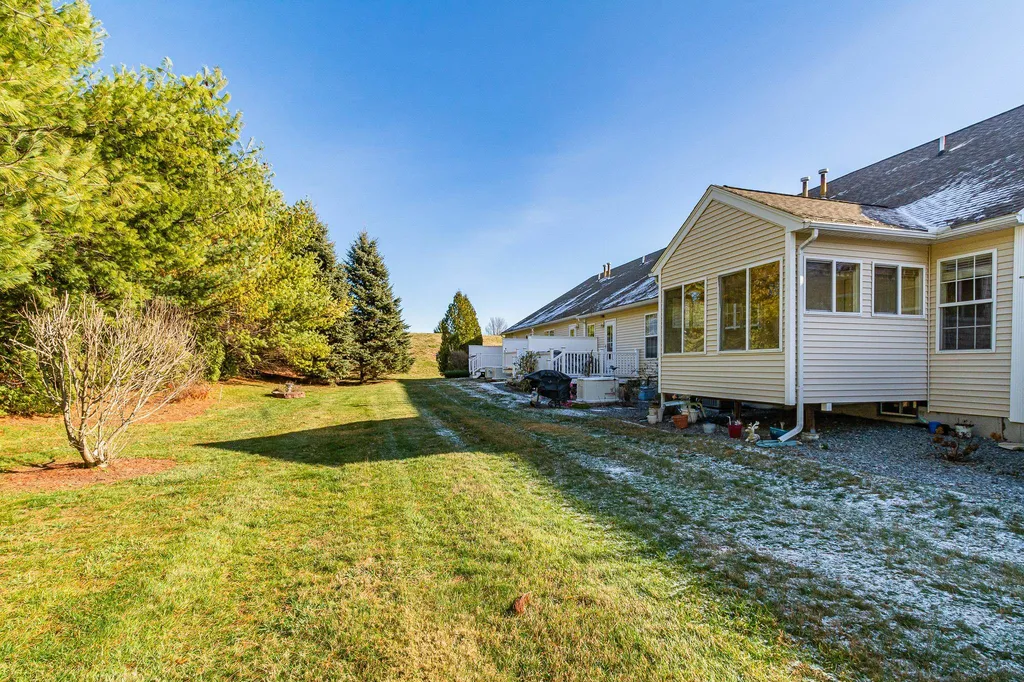 48 Pleasant Street Windham NH 03087