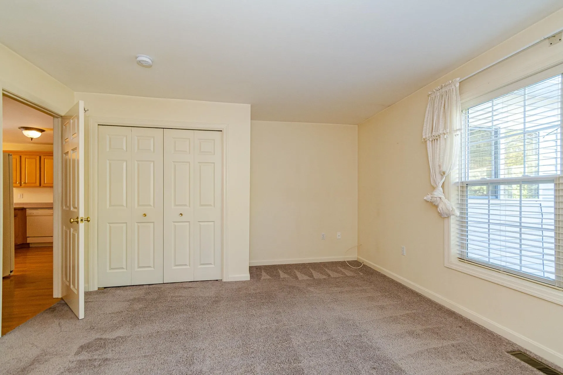 48 Pleasant Street Windham NH 03087