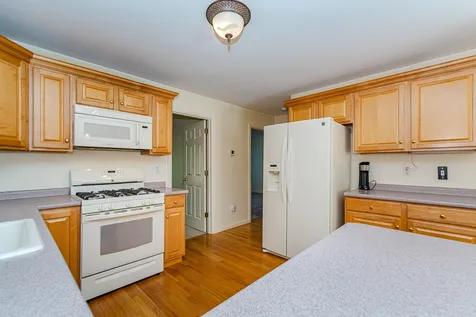 48 Pleasant Street Windham NH 03087