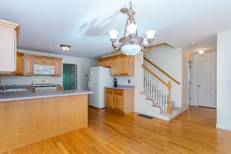 48 Pleasant Street Windham NH 03087