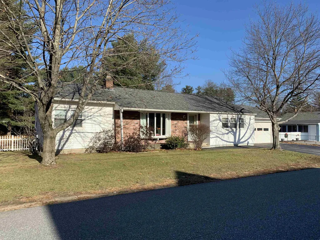34 Seabee Street Bedford NH 03110-6464