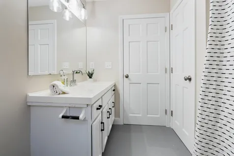 78 Fletcher Road Croydon NH 03773