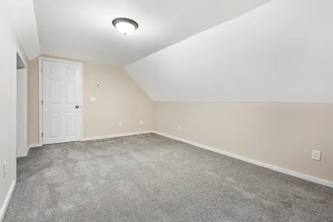 78 Fletcher Road Croydon NH 03773