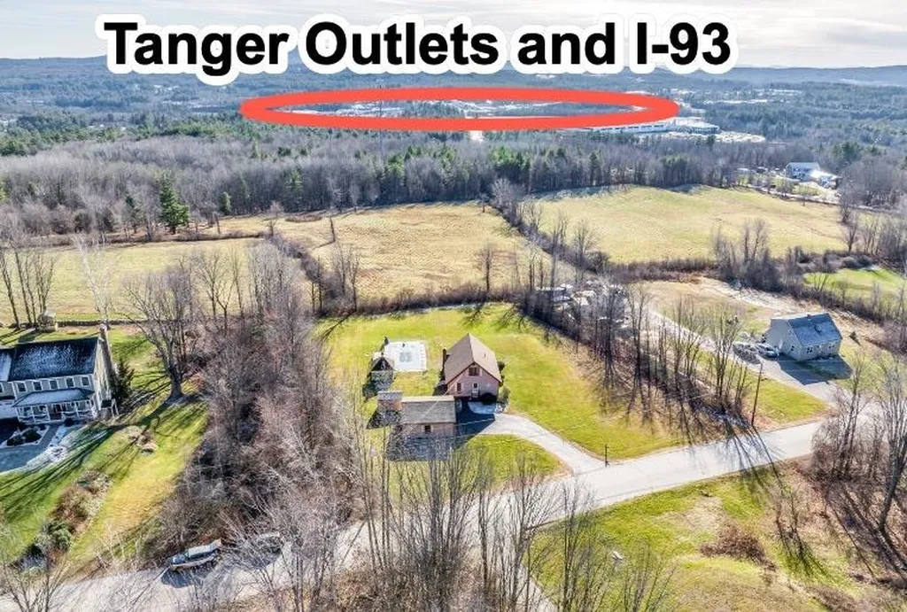 53 Vista Heights Tilton NH 03276