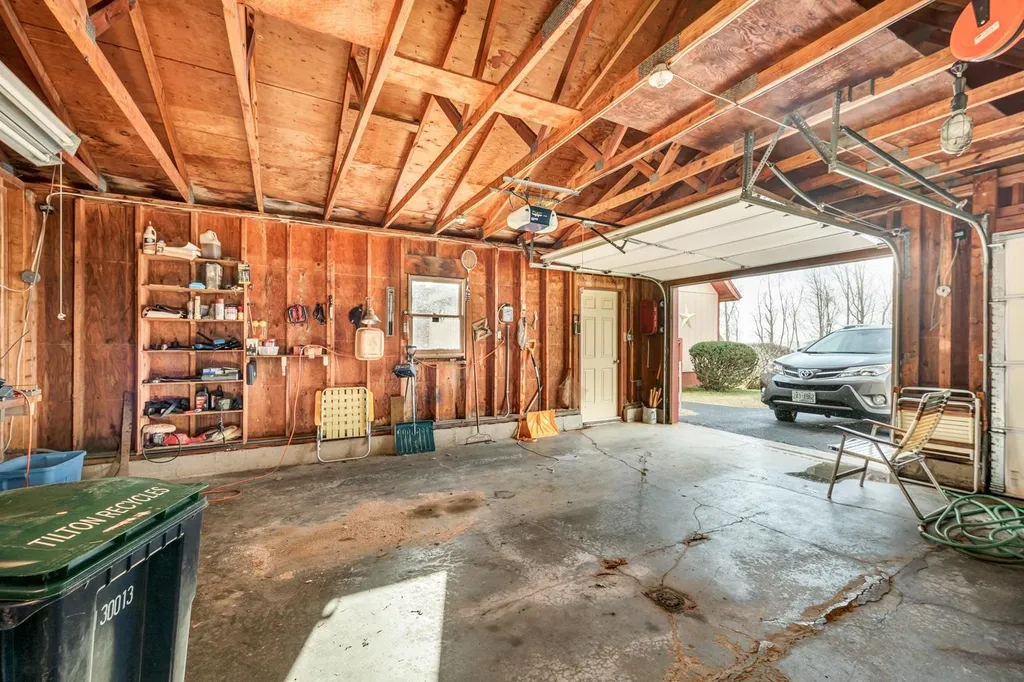 53 Vista Heights Tilton NH 03276