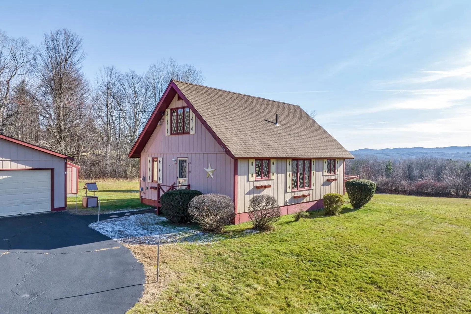 53 Vista Heights Tilton NH 03276