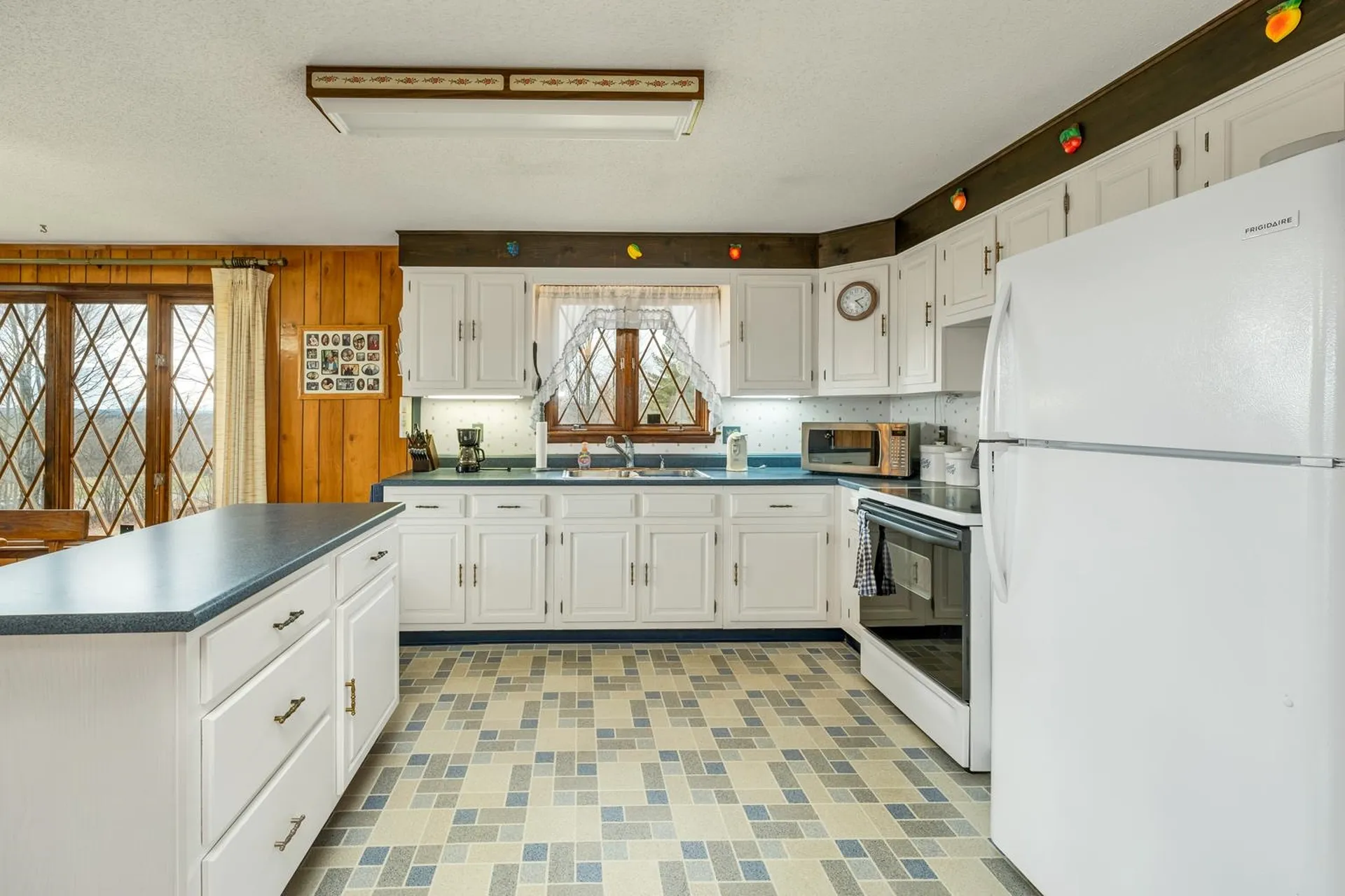 53 Vista Heights Tilton NH 03276