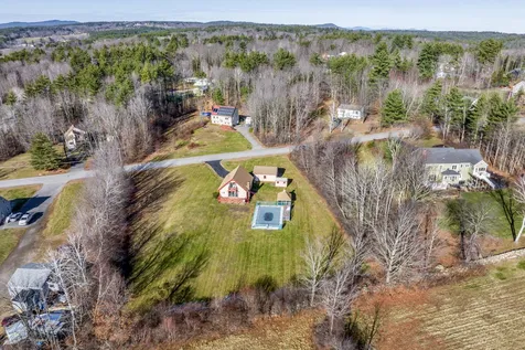 53 Vista Heights Tilton NH 03276