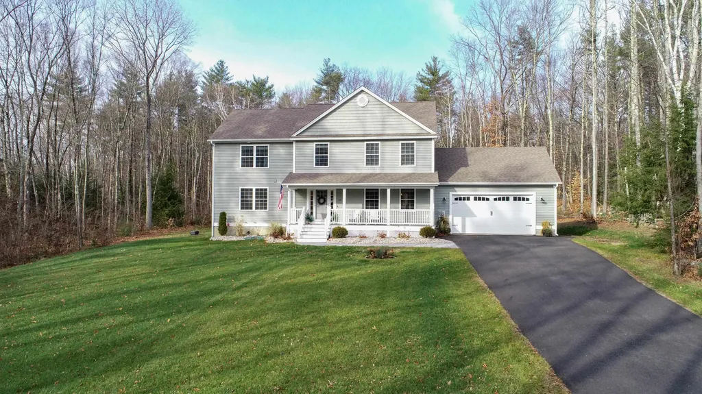 80 Juniper Circle Auburn NH 03032