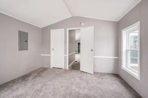 7 North Cranberry Lane Rochester NH 03867