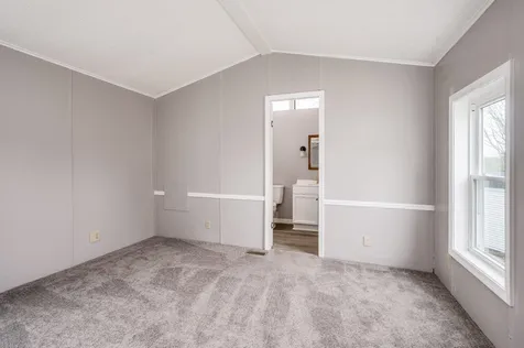 7 North Cranberry Lane Rochester NH 03867