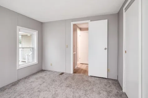 7 North Cranberry Lane Rochester NH 03867