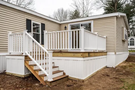 7 North Cranberry Lane Rochester NH 03867