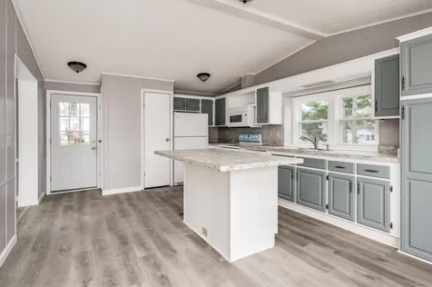 7 North Cranberry Lane Rochester NH 03867