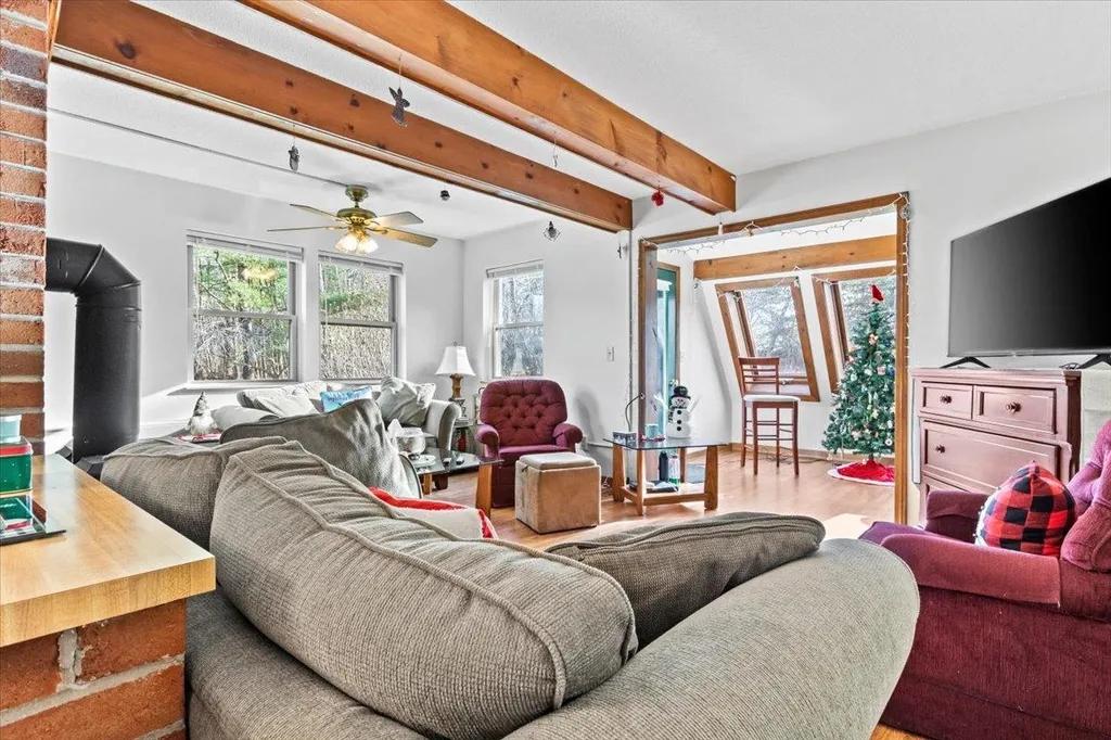 19 Hideaway Lane Williston VT 05495