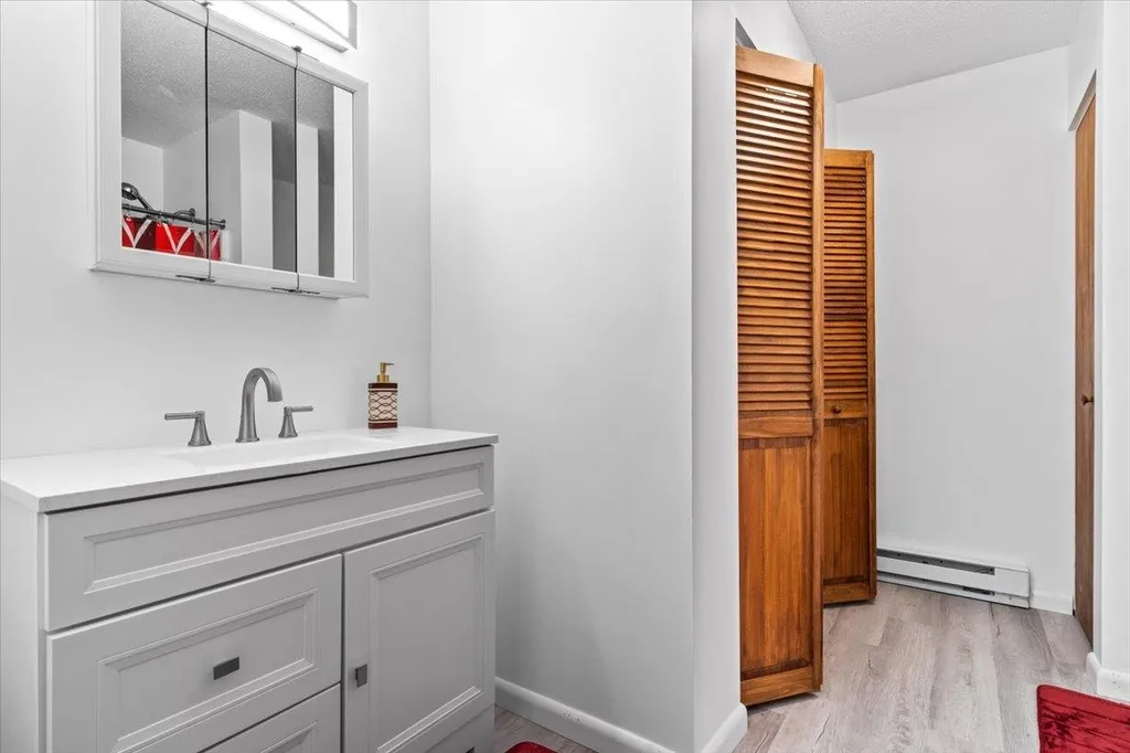 19 Hideaway Lane Williston VT 05495