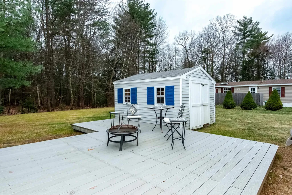 2 Jamaica Lane Rochester NH 03867