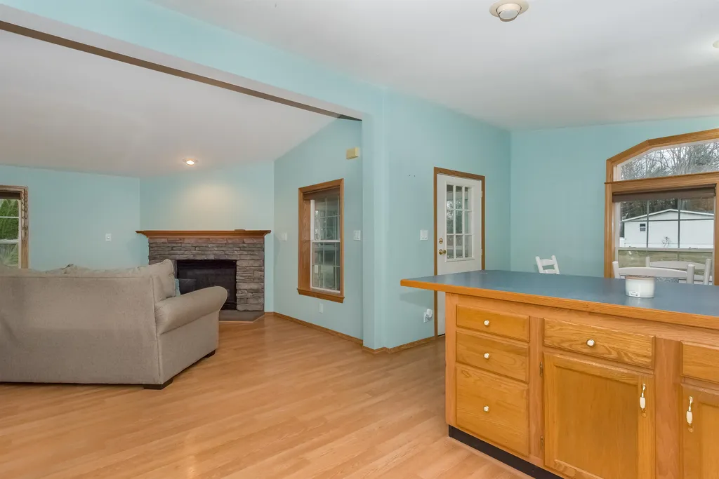 2 Jamaica Lane Rochester NH 03867